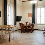 Liberty Square View Heritage Refined Flat تيميشورا