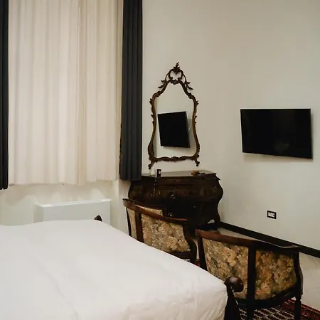 Apartament Liberty Square View Heritage Refined Flat Timișoara