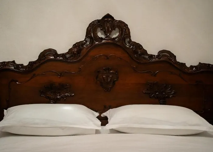 Liberty Square View Heritage Refined Flat *